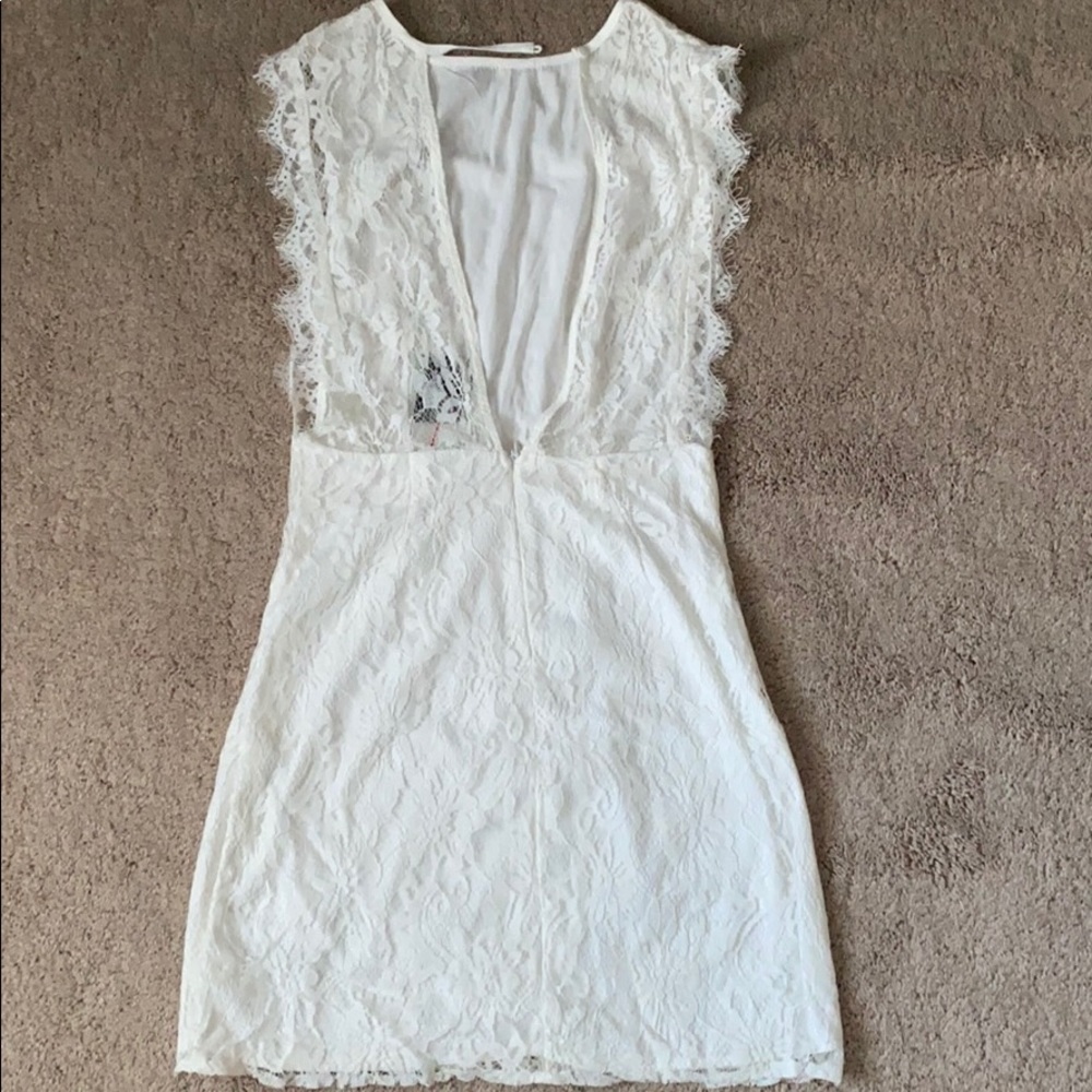 Dress - Picture 2 of 3